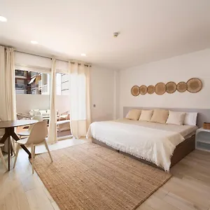 https://aparthotel-centric.catalonia-hotels.com
